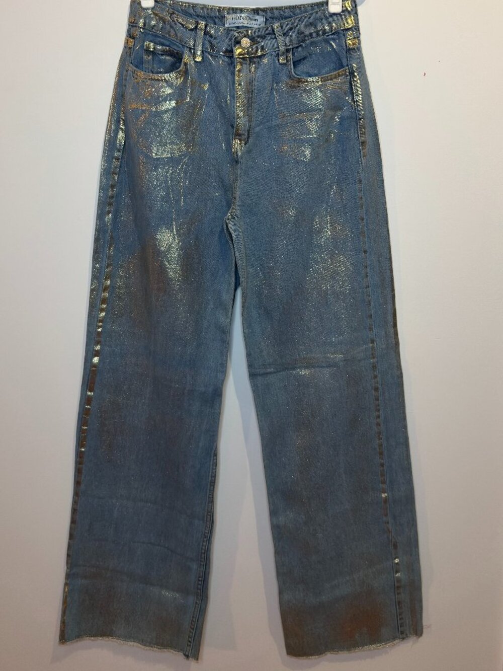 Itβs Oreo Jeans Metallic Gold Wide Leg Jeans Size 8 β¨ - Picture 2 of 6